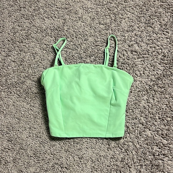 Alo bright green convertible cropped tank/tube top size XS - Picture 2 of 3